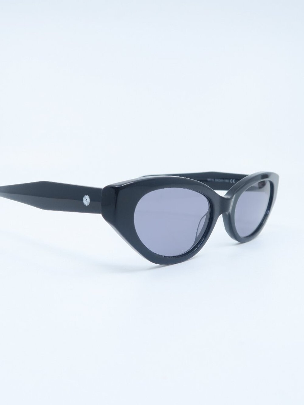 Side B M016 Black/Grey Lenses, Cat Eye, New Women's, Sunglasses.